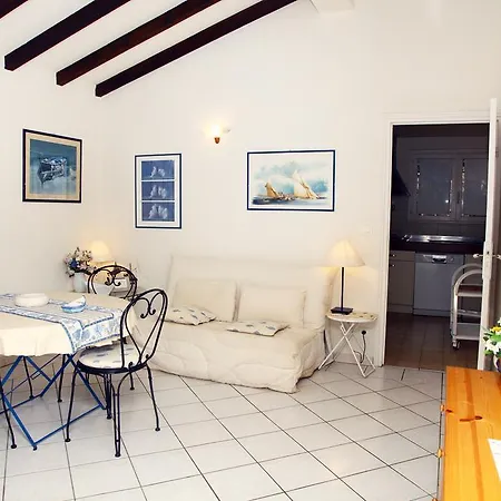 Les Hameaux De Pietragione Гостевой дом *