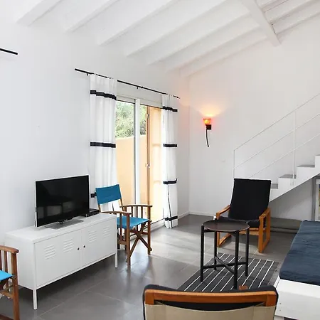 Les Hameaux De Pietragione Гостевой дом *