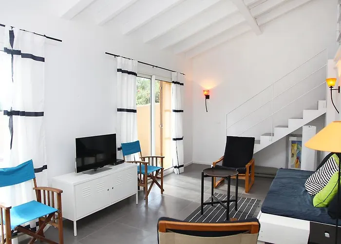 Les Hameaux De Pietragione بيت ضيافة *