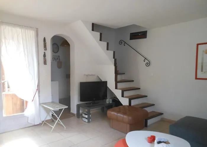 Les Hameaux De Pietragione