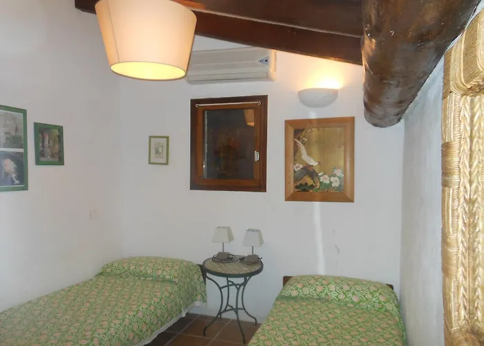 Les Hameaux De Pietragione بيت ضيافة بورتو فيكشْيو