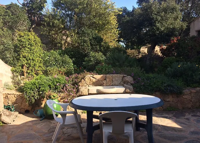 Les Hameaux De Pietragione بورتو فيكشْيو